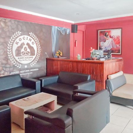 Urbanview Hotel Rio Life House Cianjur By Reddoorz Eksteriør bilde