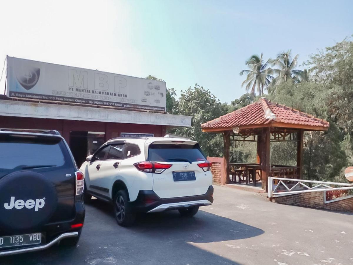 Urbanview Hotel Rio Life House Cianjur By Reddoorz Eksteriør bilde