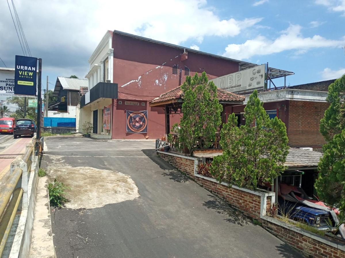 Urbanview Hotel Rio Life House Cianjur By Reddoorz Eksteriør bilde